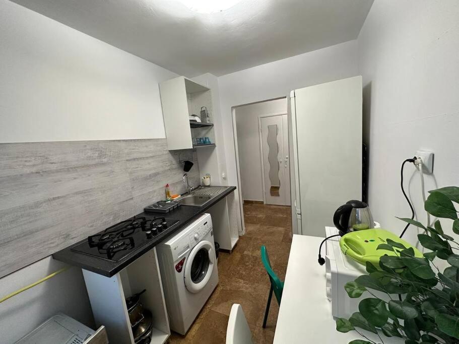 24 Ior By Green Apartments Bukarest Exteriör bild